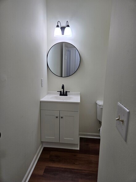 Building Photo - 1915 Tropicana Rd