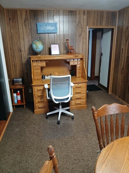 Designated work area. - 713 Main St