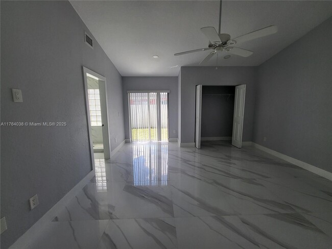 Building Photo - 15340 SW 155th Ct
