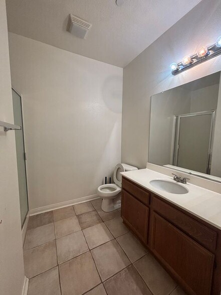 Building Photo - 3331 Night Bloom Ln