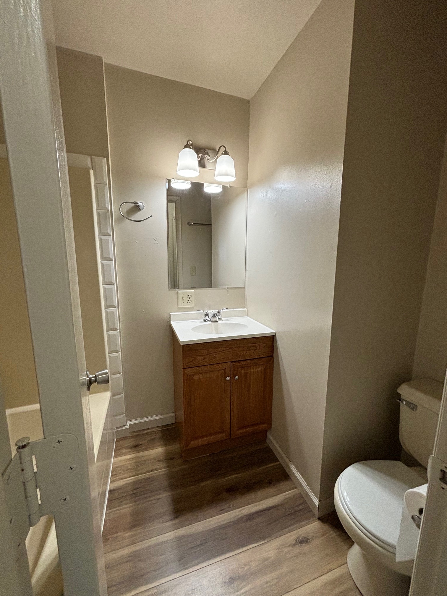 Master Bathroom - 2902 W 17th St