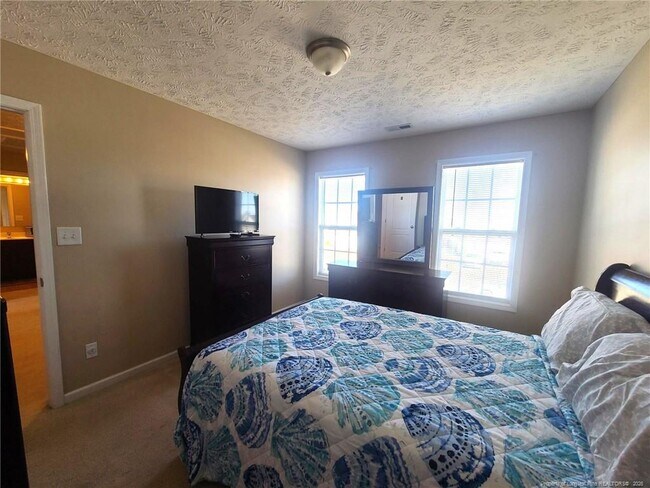 Building Photo - 972 Screech Owl Dr