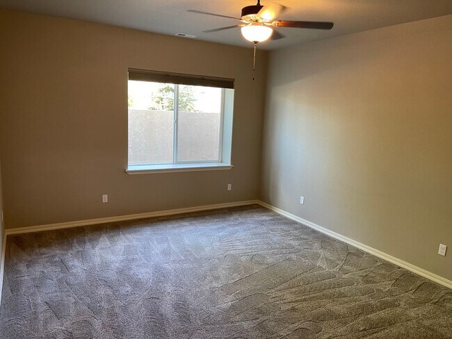 Building Photo - AMAZING TOWNHOME RIGHT OFF NORTH GATE CLOSE TO AFA & MONUMENT!!!!!!