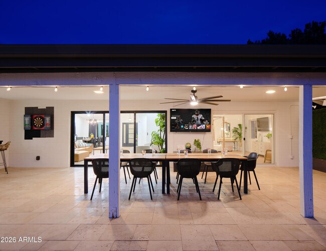 Building Photo - 15218 N 61st St