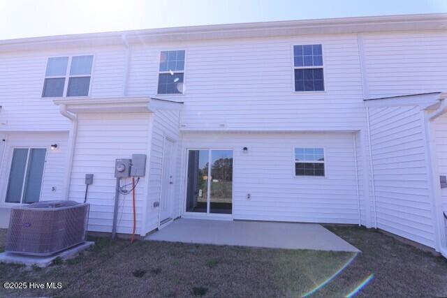 Building Photo - 4105 Laurel Rdg Dr