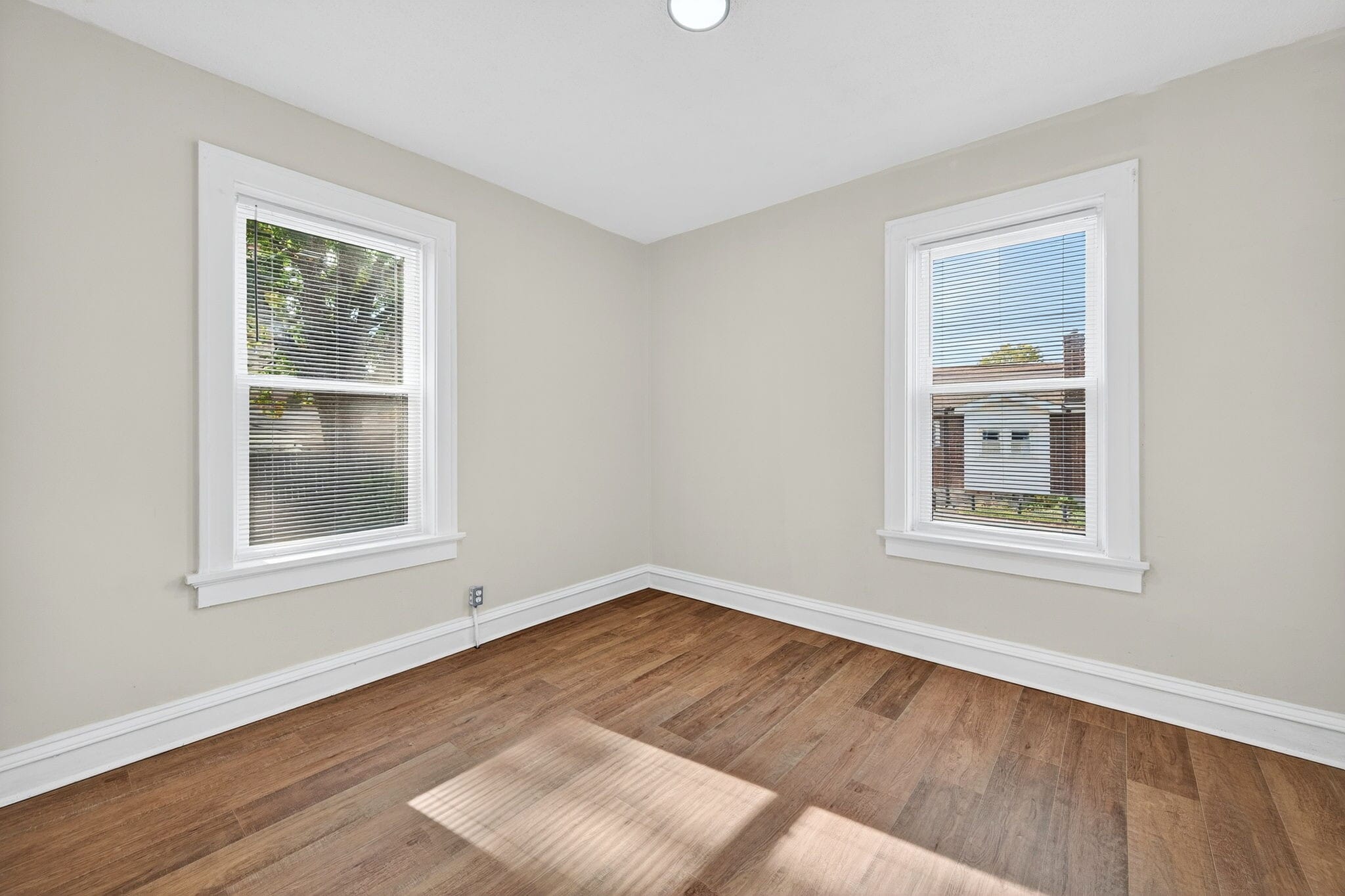 Building Photo - 5803 S Kingshighway Blvd