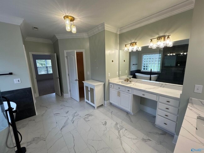 Building Photo - 3037 Twelvestones Rd SE