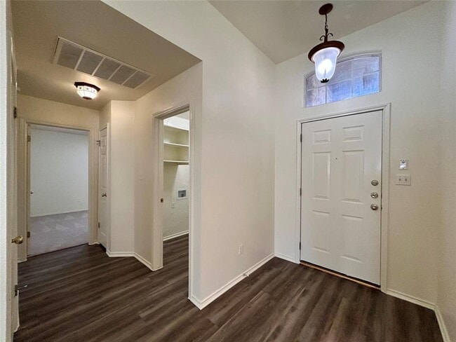 Building Photo - 1200 Brighton Bend Ln