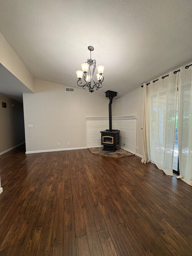 Building Photo - Your Private Escape – Charming Ranch-Style Home with Room to Breathe!