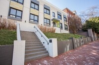 Building Photo - 2 Bed/2 Bath  Modern Condo in the Heart of Adams Morgan