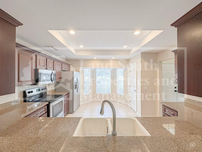 Building Photo - 1031 Hidden Ct