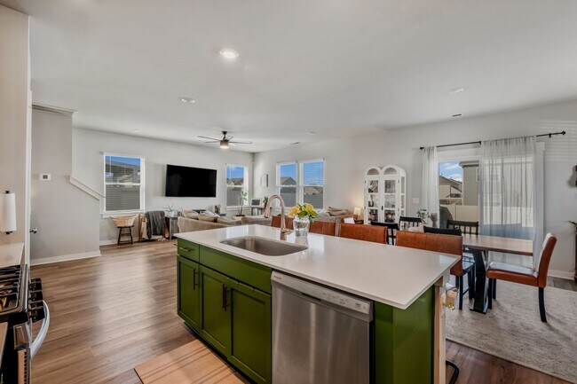 Building Photo - 1006 Baltusrol Ln