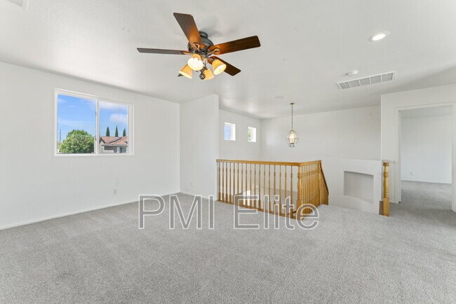 Building Photo - 2814 Caruso Ln