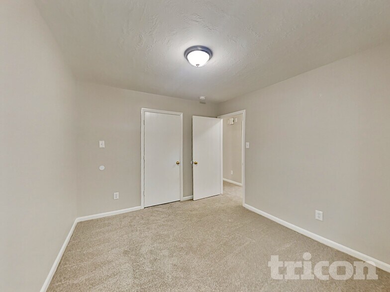 Building Photo - 8707 Texas Acorn Ave