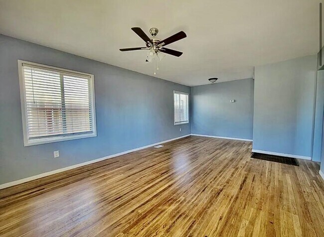 Building Photo - 149 Terracina Way