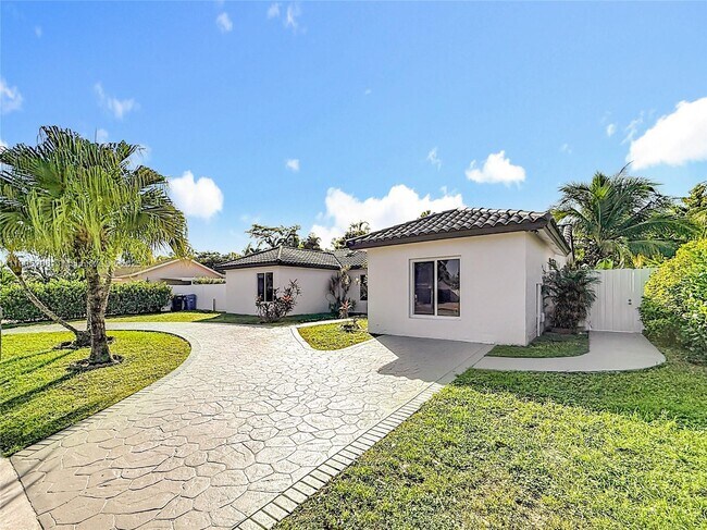 Building Photo - 5874 NW 199th St