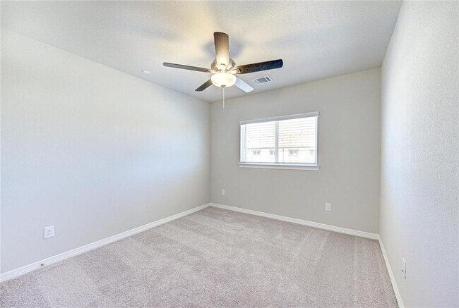 Building Photo - 8006 Scanlan Trce