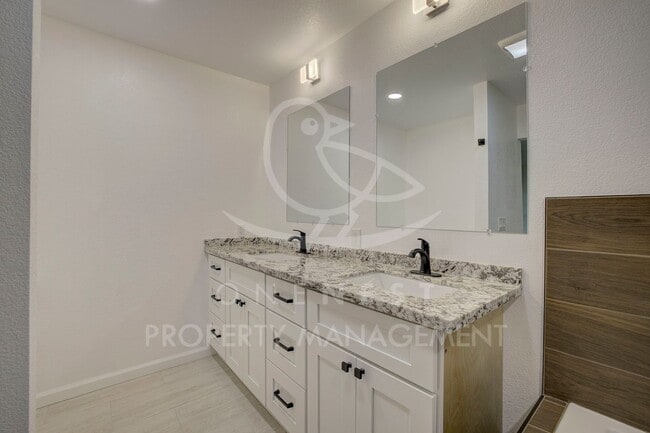 Building Photo - Walking distance to Joiner Park; GREAT corner lot home in Lincoln CA