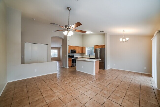 Building Photo - 12737 W Calavar Rd