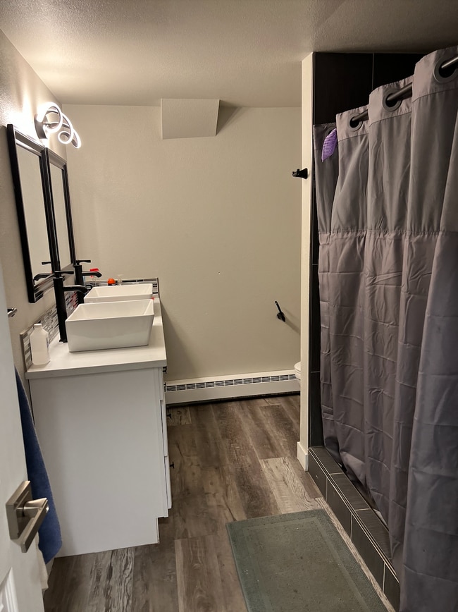 Building Photo - 1209 Ramona St