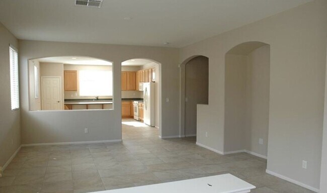 Building Photo - Single Family Home in Gated Community of N Las Vegas