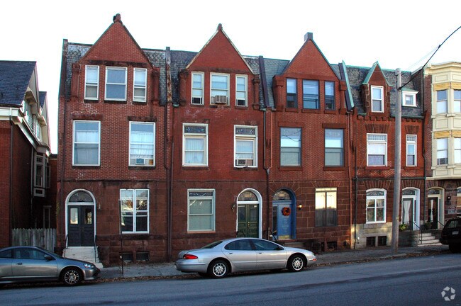 Primary Photo - 1406 N 2nd St