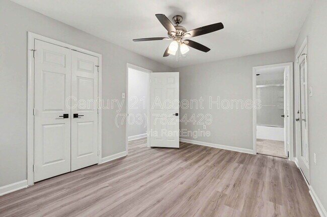 Building Photo - 1012 Aquia Dr