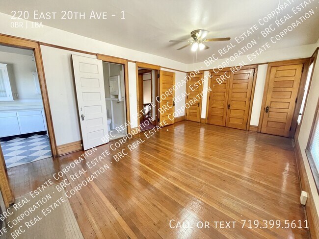 Building Photo - 220 E 20th Ave