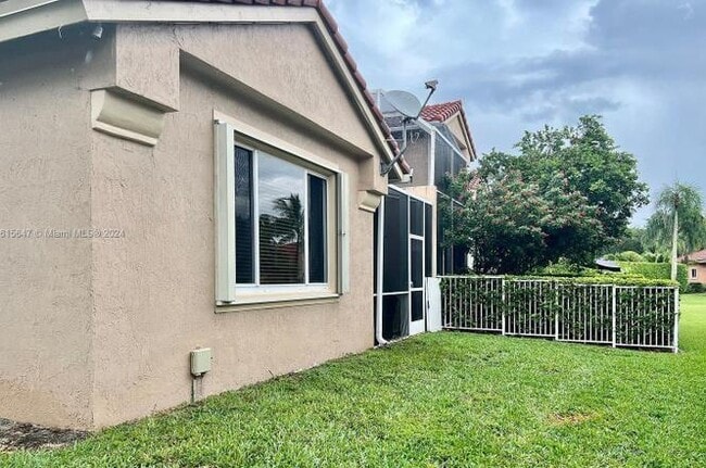 Building Photo - 12584 NW 57th Pl