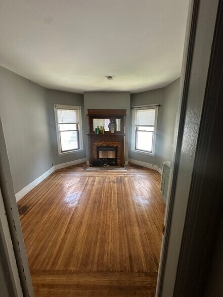 Building Photo - 169 Anderson Pl