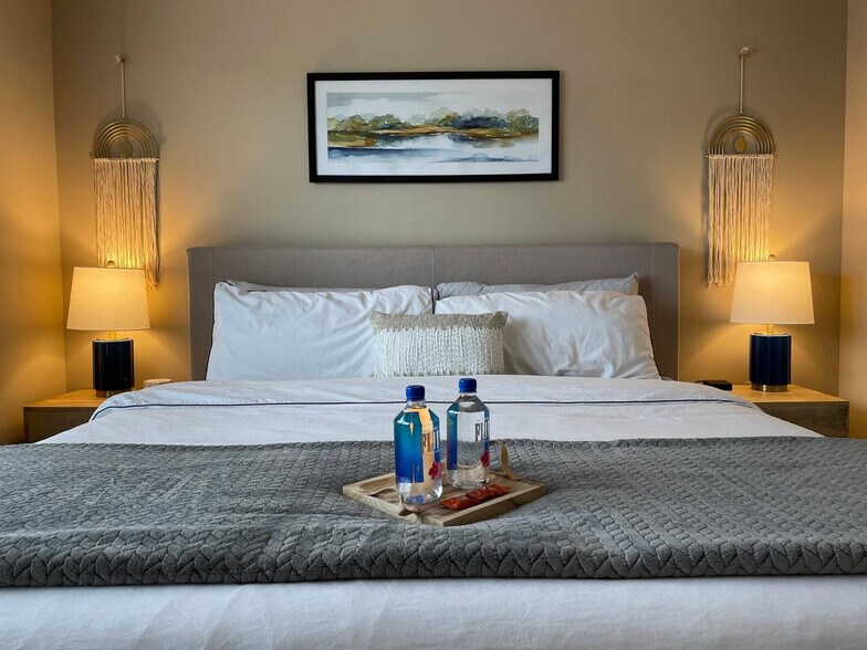 Building Photo - 4669 Lowell Ln