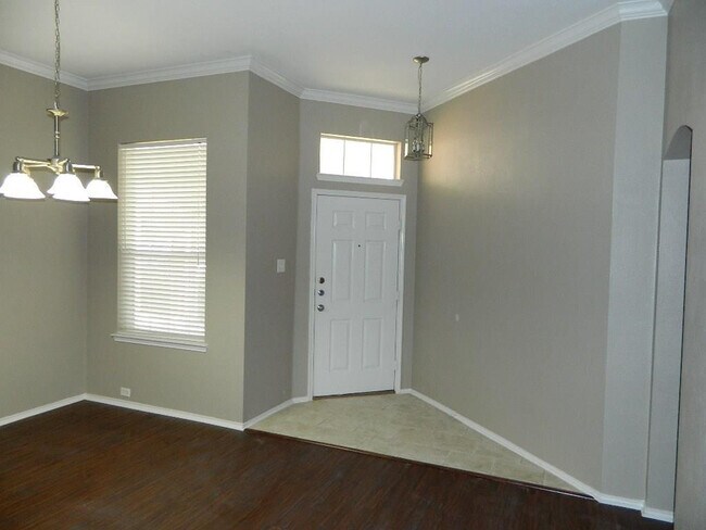 Building Photo - 1132 Honeywell Dr