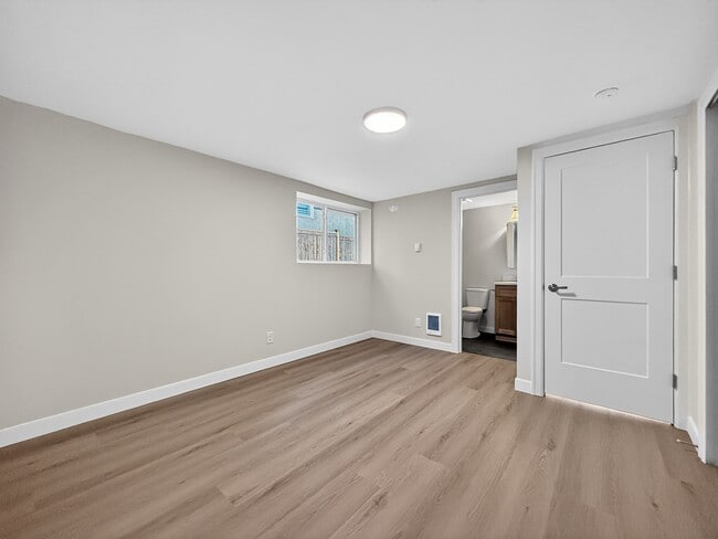 Building Photo - 8037 Brooklyn Ave NE