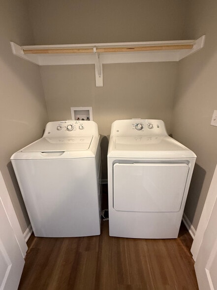 Building Photo - 1512 Park Ave