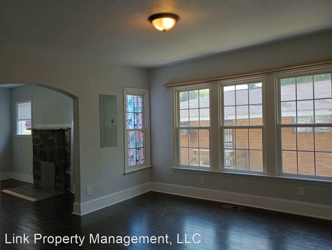 Building Photo - 5 br, 2 bath House - 1207 N Chamberlain Ave