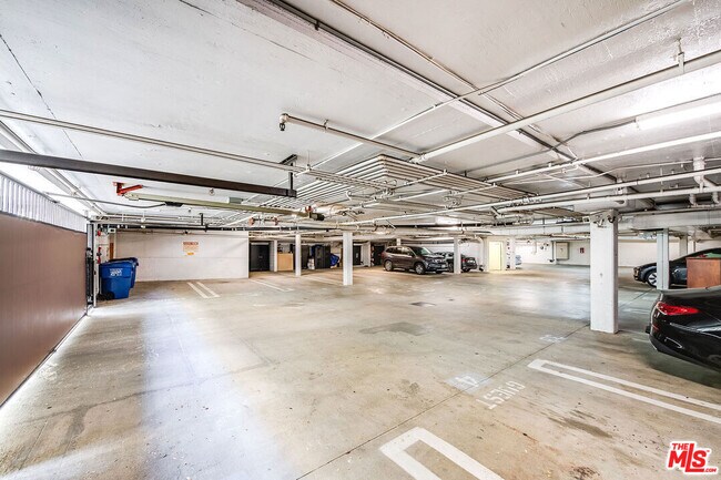 Building Photo - 10630 Eastborne Ave