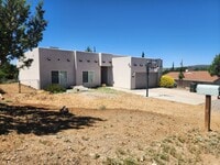 Building Photo - 1410 E Pine St