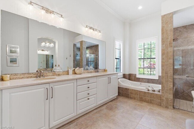 Building Photo - 18610 Verona Lago Dr