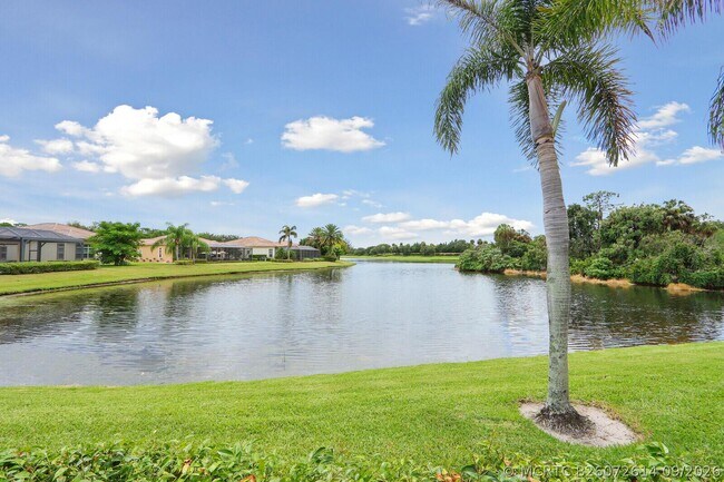 Building Photo - 9885 SW Torriente Ln