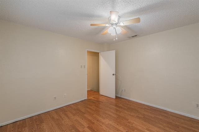 Building Photo - 611 Lost Springs Ct
