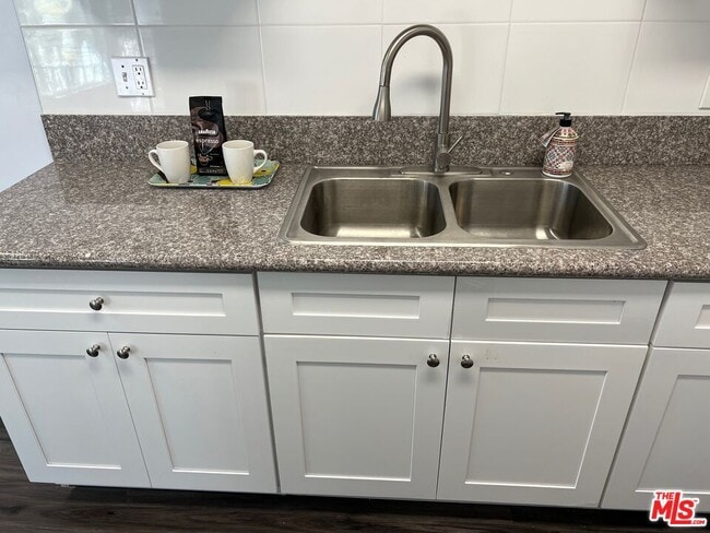 Building Photo - 2023 Reservoir St