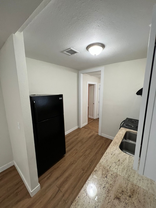 Building Photo - 3313 Hueco Ave