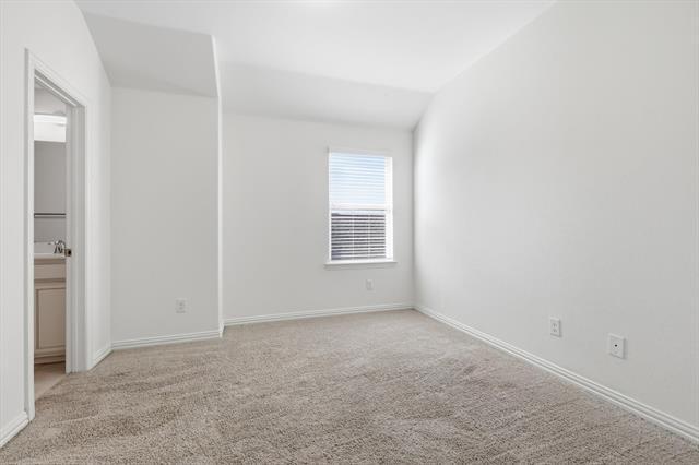 Building Photo - 15801 Weymouth Dr