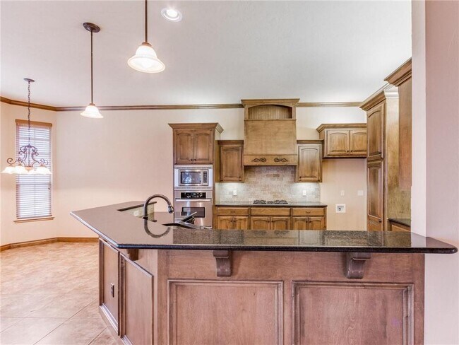 Building Photo - 4908 Arbuckle Dr