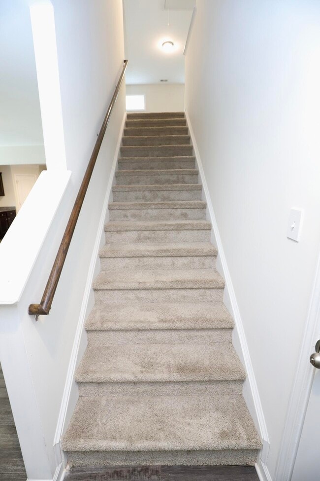 Building Photo - 115 Whitetail Cir