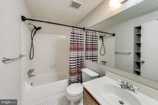 Building Photo - 18509 Owl Run Way