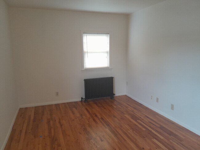 Bedroom 1 - 8001 Langdale St