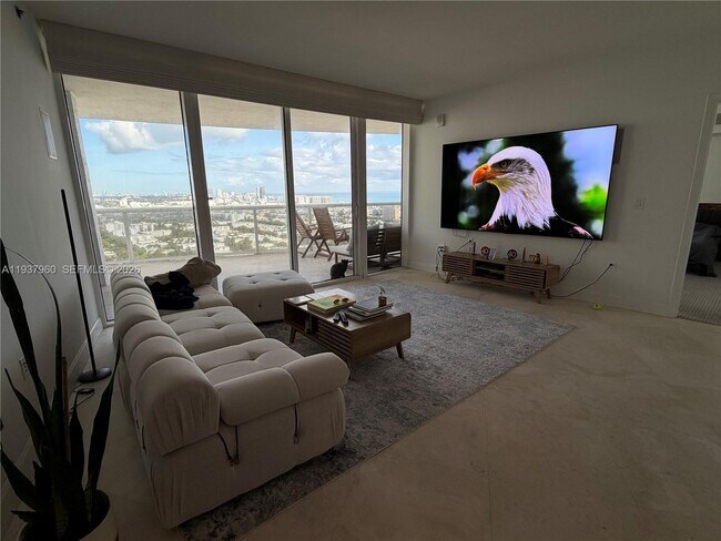 Building Photo - 400 Alton Rd