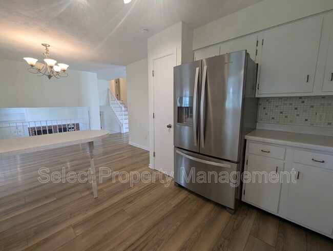 Building Photo - 3226 Arrowwood Dr