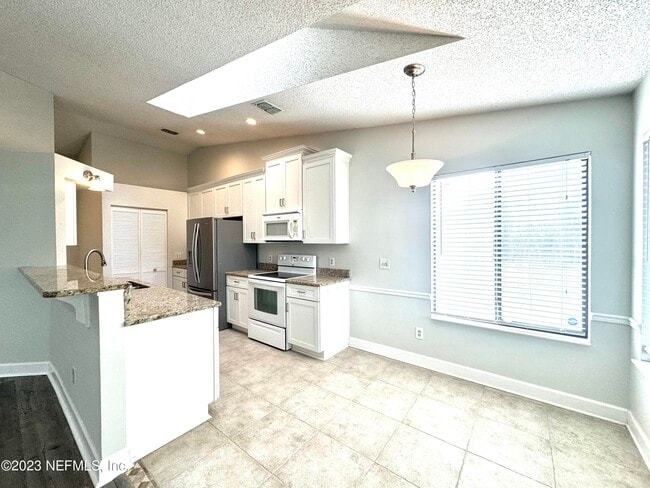 Building Photo - 103 Quail Cove